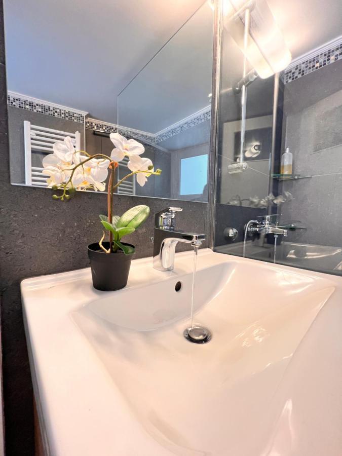 Quiet And Cozy Of New Psihiko No 6 * Athene